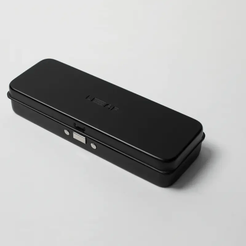 Leaf Travel Case