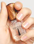 Sienna Byron Bay Base Coat