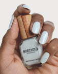Sienna Byron Bay Nail Polish - Renewal