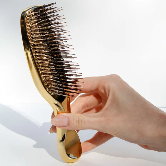 Maya Chia The Brush 3-in-1 tool