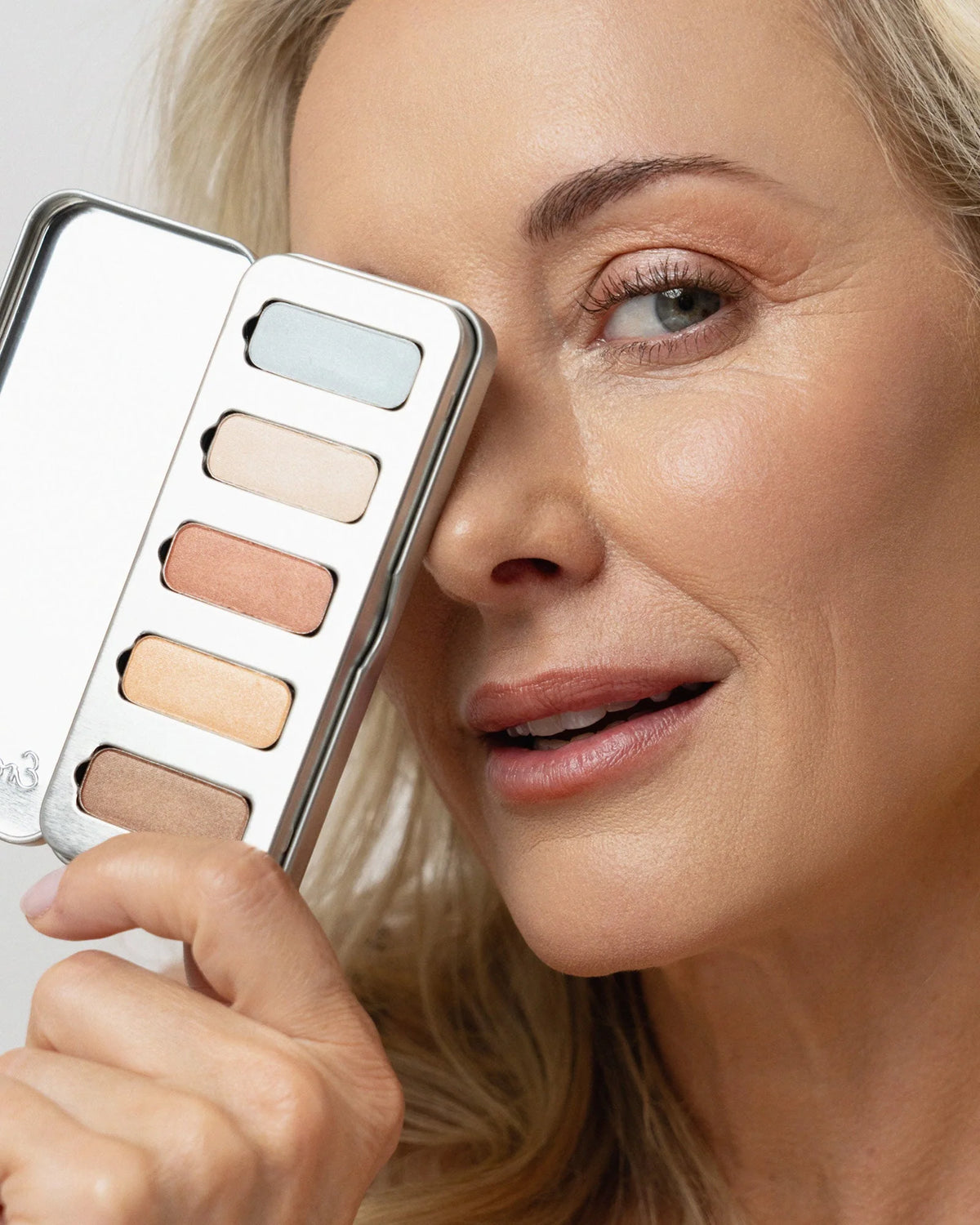 Ere Perez Chamomile Eye Palette