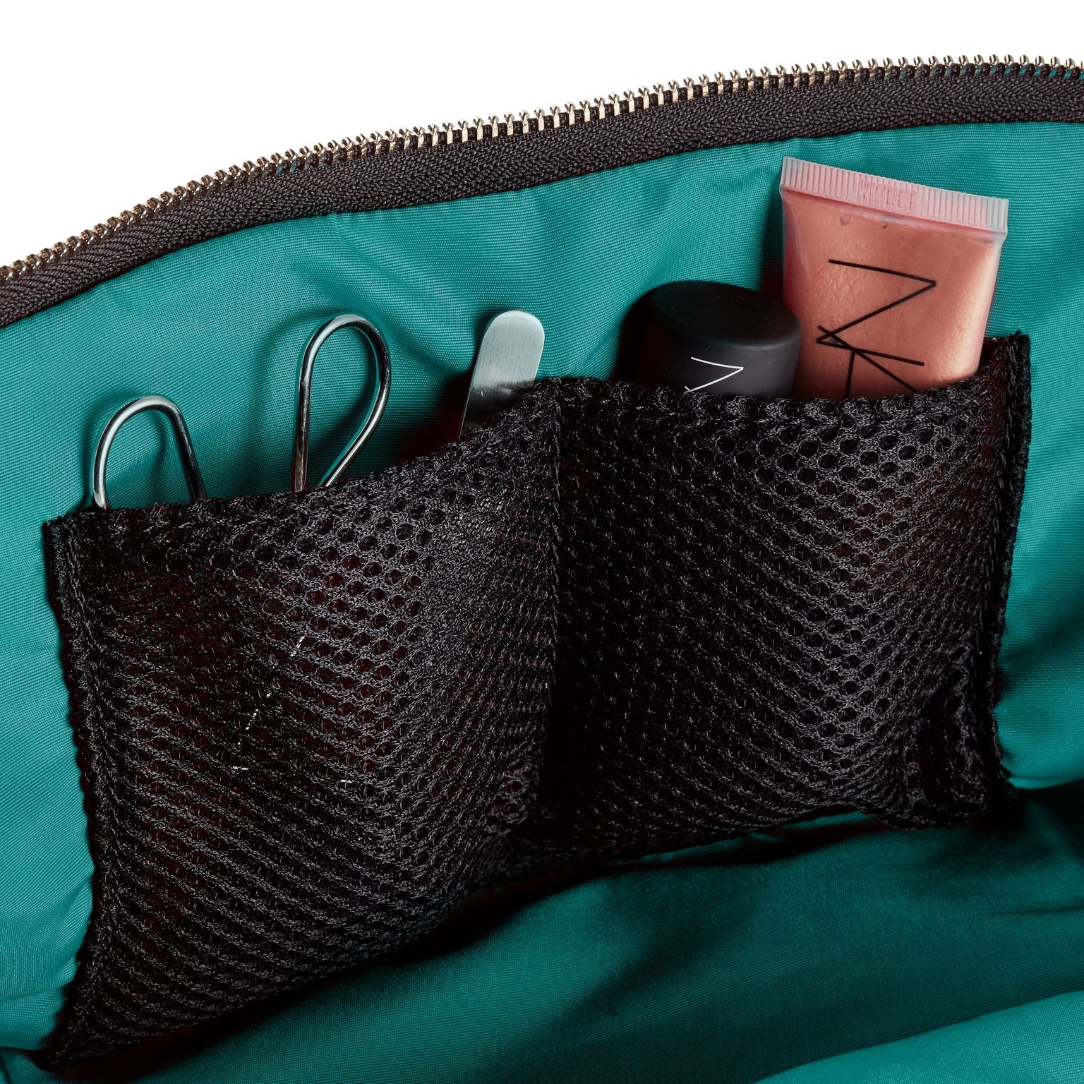 KUSSHI Signature Makeup Bag Black Fabric with Green Interior