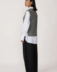 LAUDE the Label Mockneck Sweater Vest - Charcoal
