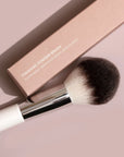 ILIA Beauty Finishing Powder Brush