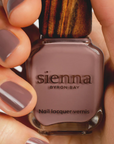 Sienna Byron Bay Nail Polish - Nurture