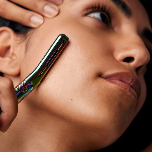 Leaf Dermaplaner