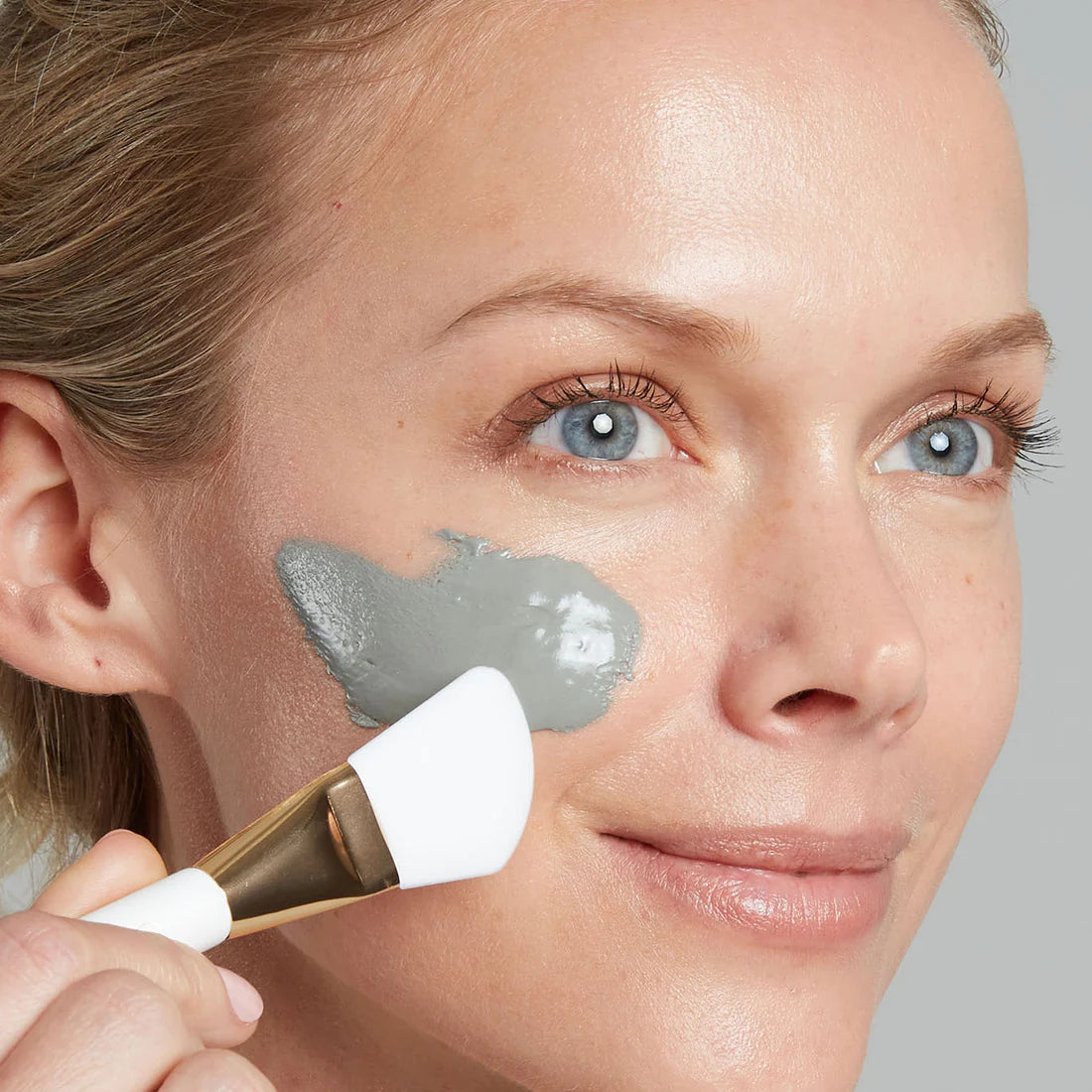 OGEE Glacial Clay Detox Mask
