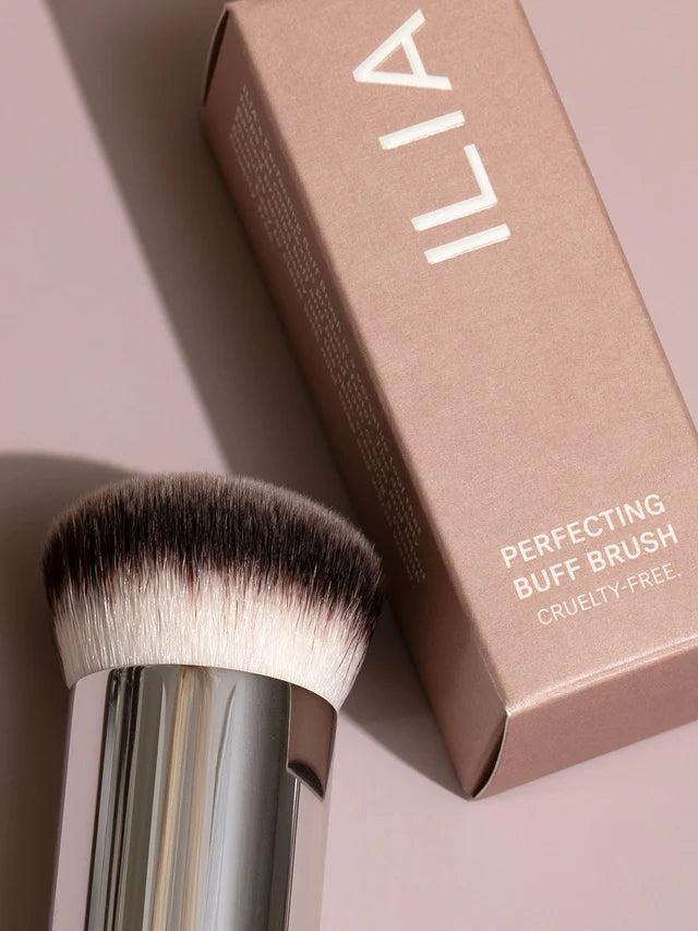 ILIA Beauty Perfecting Buff Brush