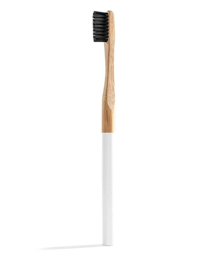 Terra & Co. Brilliant Black Toothbrush