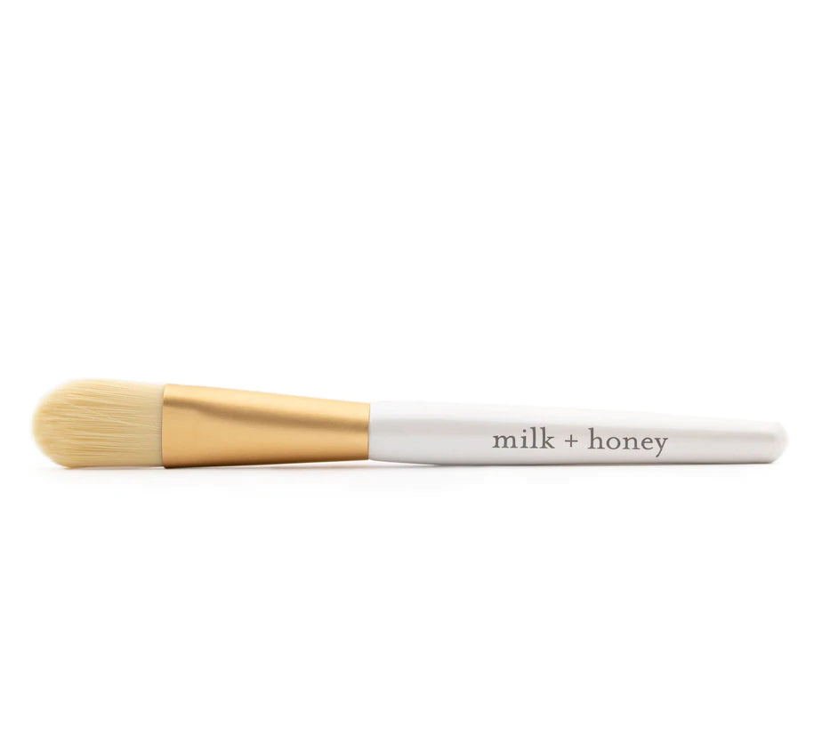 milk + honey Mask Application Brush